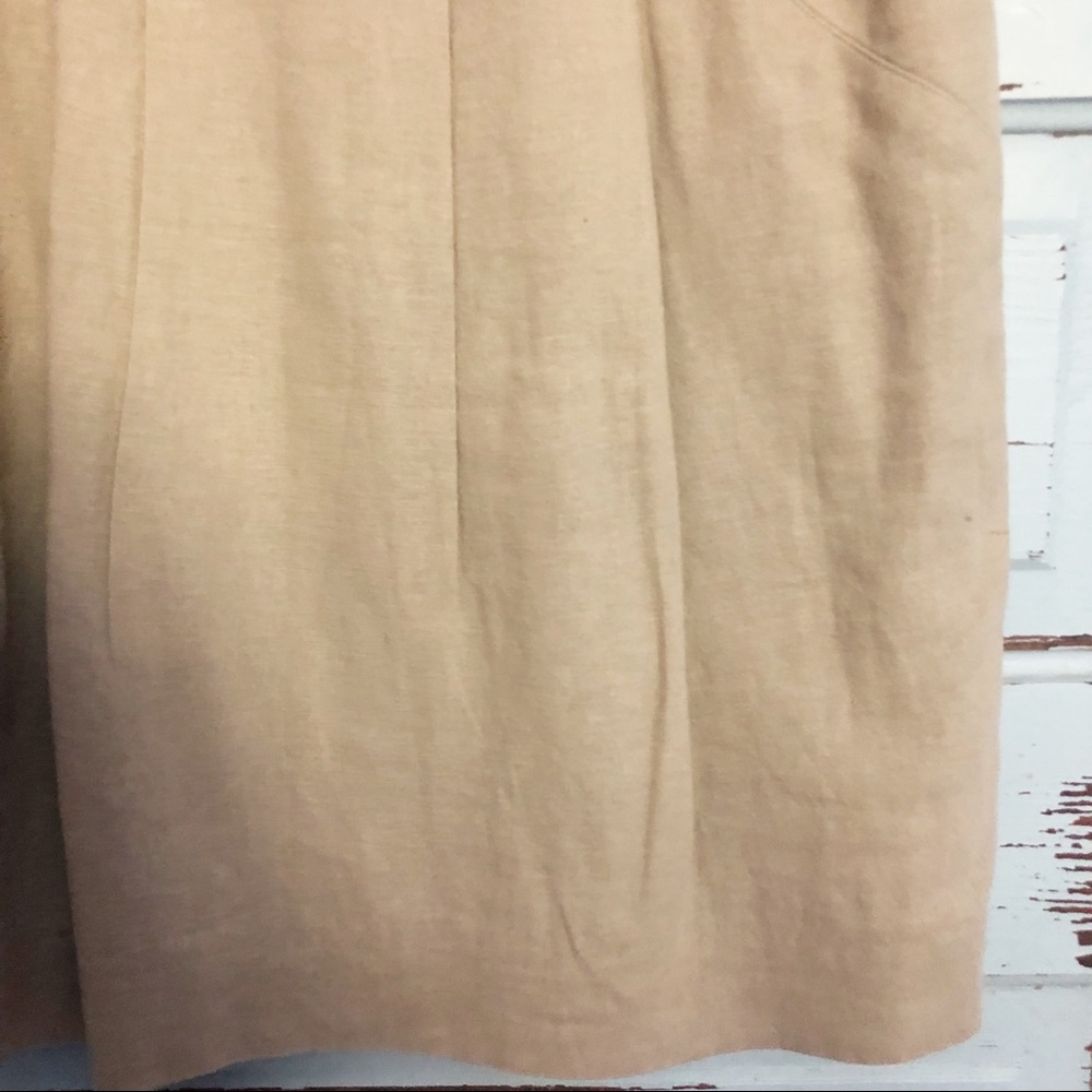 BCBG MaxAzria Paper Bag Waist Linen Blend Skirt - Picture 3 of 5